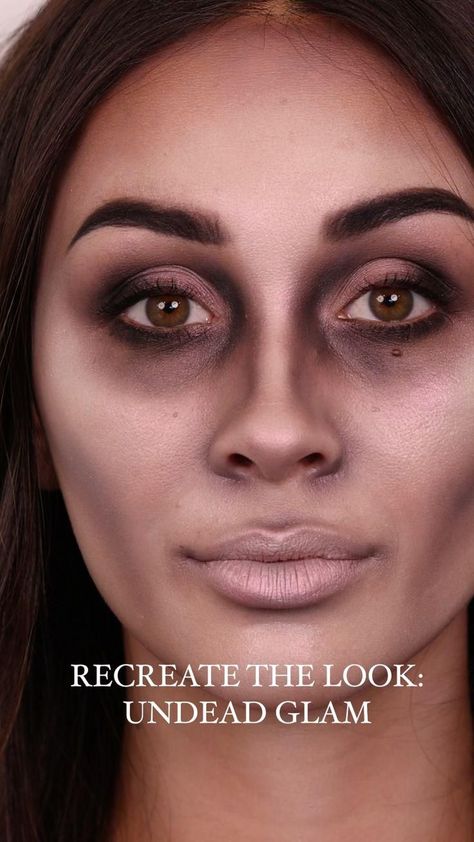 Halloween Makeup Zombie, Spooky Halloween Makeup, Pretty Halloween Makeup, Zombie Makeup Tutorials, Ghost Makeup, Zombie Halloween Makeup, Halloween Makeup Tutorial Easy, Makeup Zombie, Halloweenský Makeup