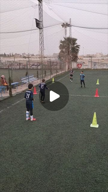 Coach Faouzi Haddar on Instagram: "Warm up passing drill  passing and go  U10 U9 U8 PASSE APPUI REMIS #football #training #practice" Passing Drills, Football Practice, Soccer Drills, Football Training, Soccer Games, April 7, Drills, Soccer, Football