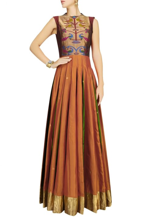 Paithani Dress Designs, Paithani Saree Dress, Gowns From Saree, Saree Reuse Dress, Saree To Dress Convert, Designer Dresses Indian Fashion Weeks, Paithani Dresses, Banarasi Gown, Saree Dress Recycle