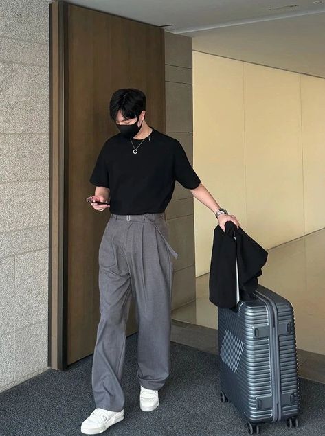 Belted Loose Leg Pants | Streets of Seoul | Men's Korean Style Fashion Больше в тг Men Outfit Korean Style, Korean Male Fashion Street Style, Korean Street Style Men, Asian Men Style, Korean Boy Fashion, Male Fashion Korean, Korean Boy Style, Korean Men Outfit, Korean Boy Outfit