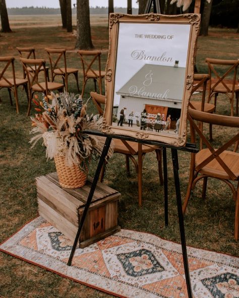 Rustic Wedding Sign In Table Ideas, Welcome Wedding Sign Boho, Boho Bridal Shower Welcome Sign, Boho Western Wedding Aisle Decor, Western Wedding Ceremony Decorations, Mr And Mrs Table Wedding Boho, September Wedding Ceremony Decor, Western Wedding Signs Diy, Boho Rustic Fall Wedding