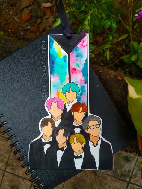 #bts #suga#btsfam #btslove#handmade #bookmarks Diy Book Art, Bts Bookmark, Fish Drawing For Kids, Army Crafts, Diy Bts, Bookmarks Diy, Disney Canvas Art, Handmade Bookmarks Diy, Naruto Sketch Drawing