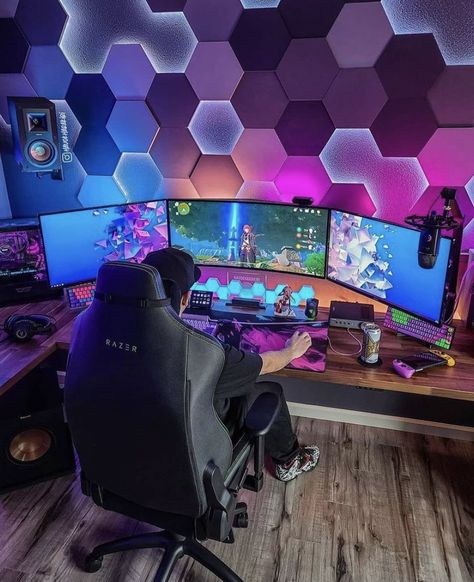 Techsource Setup, Game Room Painting, Game Room Paint Ideas, Cool Gaming Setups, Small Game Room Ideas, Gaming Setup Ideas, Games Room Inspiration, Tech Room, Game Room Signs