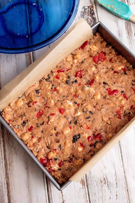 No Bake Fruitcake Graham Crackers, No Bake Fruitcake Recipes, Unbaked Fruitcake Recipe, Ice Box Fruit Cake Graham Crackers, Icebox Fruitcake Recipes Graham Crackers, Southern Supreme Fruitcake Recipe, Ice Box Fruit Cake Recipe, Ice Box Fruit Cake, No Bake Fruit Cake Recipe