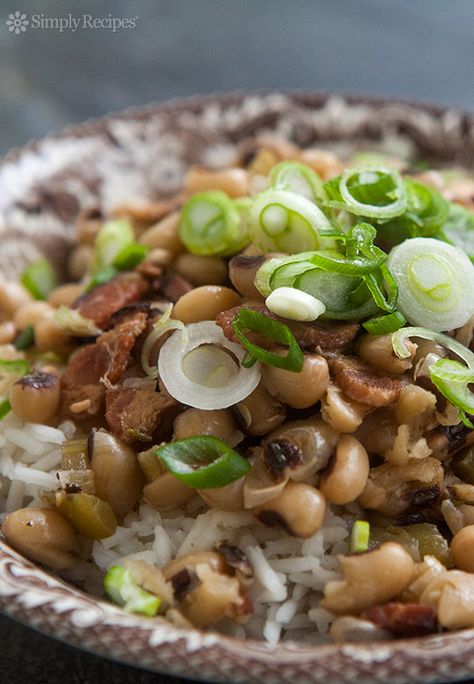 Lady Peas, Hoppin John Recipe, Supper Tonight, Hoppin John, Peas Recipe, Rice And Beans, Southern Dishes, New Year's Food, Pea Recipes