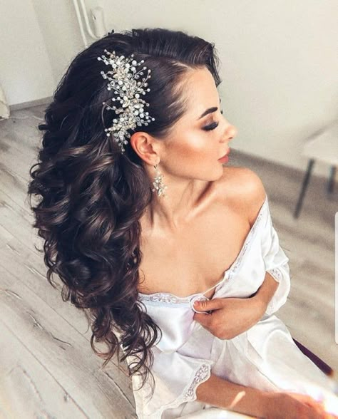 Bride Hair Vine, Bridal Hair Down, Bridal Hair Piece, Bridal Jewelry Set, Bridal Hair Jewelry, Bride Hair, Wedding Hair Inspiration, Wedding Hair Down, Bridal Hair Vine