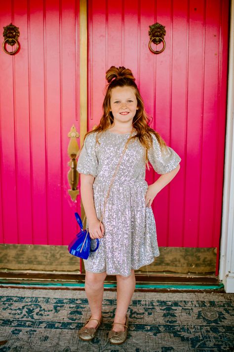 AnnaBerkleyStyle Sequin Dress Girls Fashion Tween Looks Neutral Styles Kids Fashion Blogger Style Influencer AiricaPuckettStyle #sequins #girlsfashion #abstyle Sequin Dress Outfit, Fashion Blogger Style, Influencers Fashion, Dress Girls, Blogger Style, Neutral Fashion, Dress Outfit, Girls Fashion, Sequin Dress