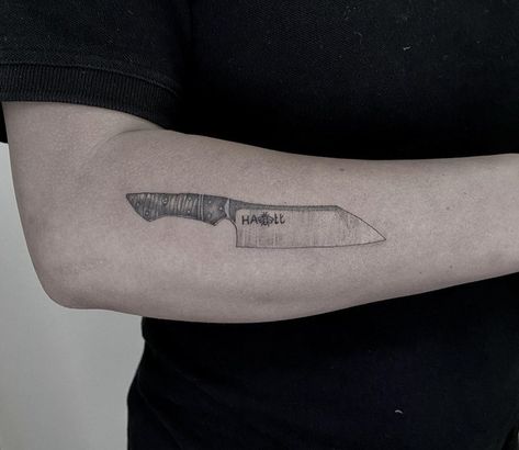 Santoku Knife Tattoo, Tattoo Bee, Knife Tattoo, Santoku Knife, Geometric Tattoo, Tatting, Bee, Tattoos, Pins