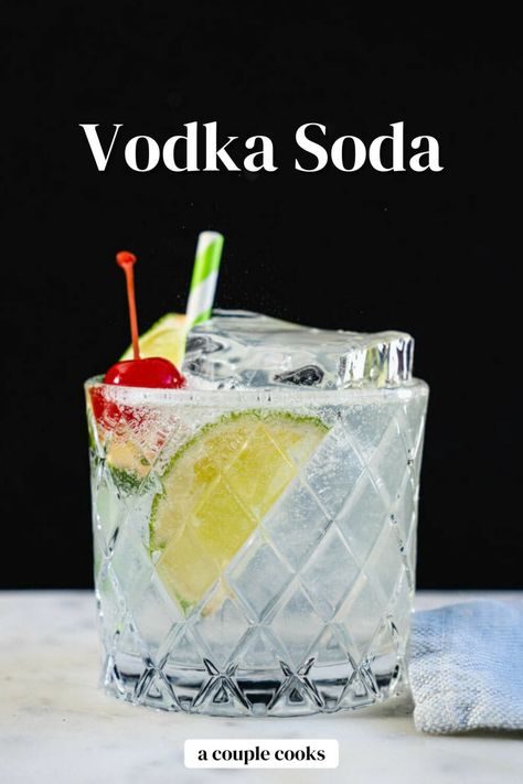 Vodka Soda Recipe, Red Wine Spritzer, Friday Cocktails, Best Vodka Cocktails, Vodka Mixed Drinks, Water Cocktails, Vodka Sour, Cocktails Vodka, Best Vodka