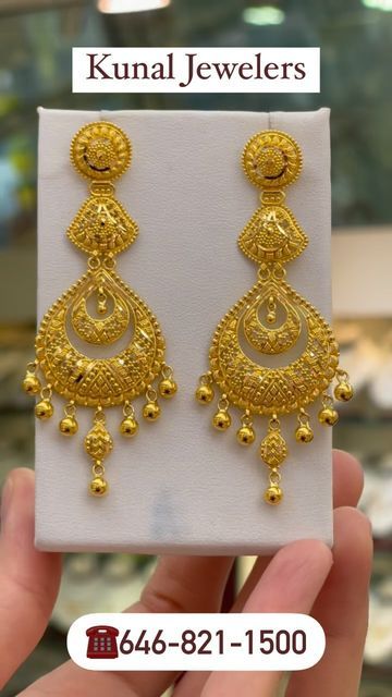 Gold Ear Rings Designs, Gold Earrings Designs New Model, Latest Gold Earrings Designs, Thali Chains, Gold Earing, Latest Earrings Design, Tooth Ring, 22k Gold Earrings, Delicate Gold Jewelry