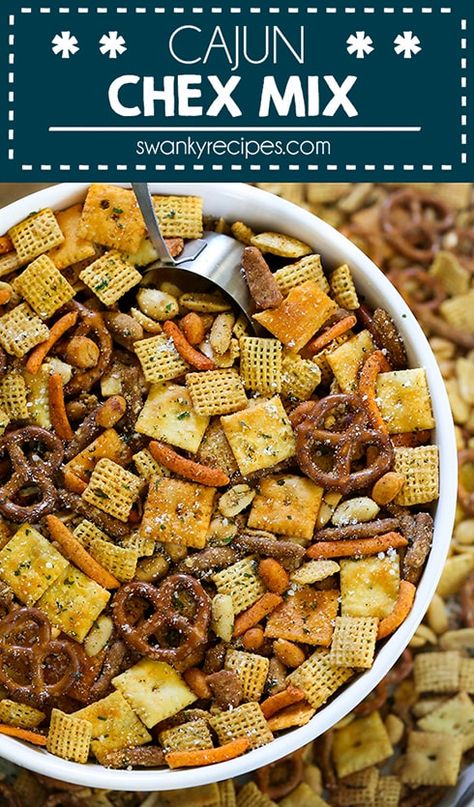 Ranch Chex Mix Recipes, Chex Mix Recipes Spicy, Savory Chex Mix Recipes, Savory Chex, Savory Chex Mix, Spicy Chex Mix, Ranch Chex Mix, Corn Sticks, Cajun Corn