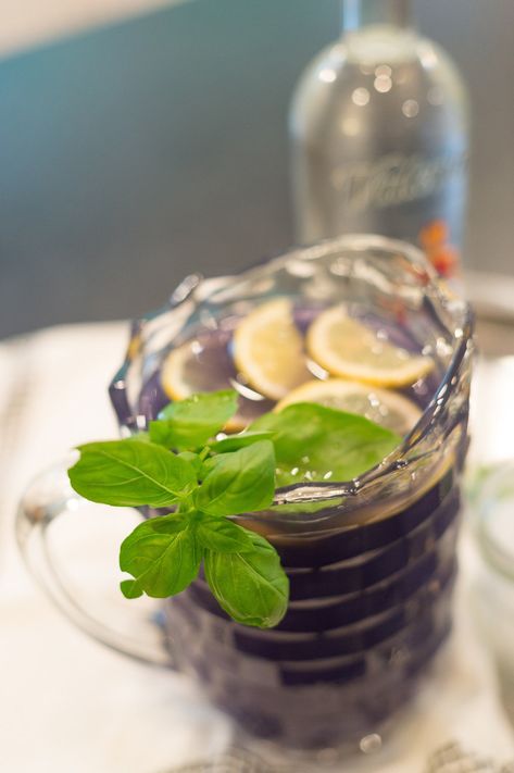 Fresh Purple Basil Recipes, Purple Basil Uses, Lemon Basil Cocktail Recipes, Purple Basil Recipe, Mint Basil Lemonade, Basil Seeds Drink, Lilac Lemonade, Lavender Lemonade Mocktail Recipe, Lavender Lemon Mocktail