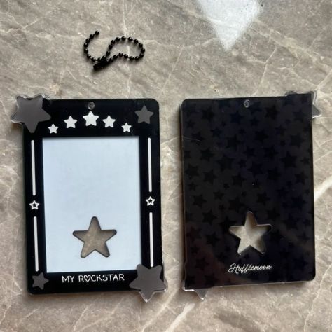 The Photocard Holder "MY ROCKSTAR" is finished and on the way to me. 🥰 Single orders of it will be shipped after it arrives at my place. The other orders will be shipped when all the pre-order items have arrived. ───── ⋆⋅☆⋅⋆ ───── ☆ Acryl Photocard Holder "MY ROCKSTAR" ☆ Price: 7,50€ ⭐️⭐️⭐️ Pre-orders are open⭐️⭐️⭐️ Pre-order via my website www.hufflemoon.shop Or send me a DM if the site is not working for you. Link in my bio Pc Holder, Photocard Holder, My Place, Bedroom Inspo, Send Me, My Website, No Way, Pre Order, Art Reference