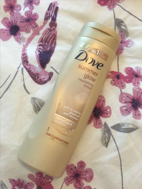 Dove summer glow nourishing lotion 👩💫 Dove Summer Glow, Dove Lotion, Beauty Tips For Skin, Summer Glow, Tanning Lotion, Beauty Secrets, Tanning, Beauty Tips, Body Care