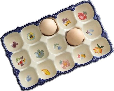 Different Types Of Eggs, Ceramic Egg Holder, Types Of Eggs, Kitchen Countertop Organization, Countertop Organization, Egg Tray, Air Dry Clay Projects, Egg Storage, Clear Glass Vases