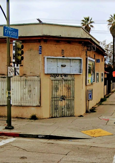 Boyle Heights Los Angeles, Los Santos Aesthetic, Old Town Aesthetic, To Go Recipes, 90s Los Angeles, Nacogdoches Texas, La Aesthetic, Los Angeles Architecture, Altered Reality