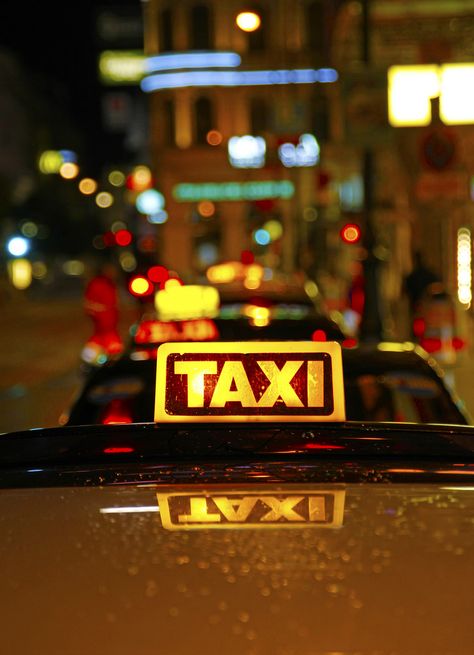 Taxi | Flickr - Photo Sharing! Taxi Aesthetic, Nyc Brownstone, Taxi Cab, Mellow Yellow, Night Photography, Girly Photography, Vienna, Photo Sharing, Photography