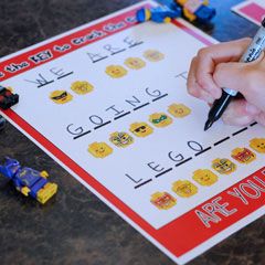 Thinking of a surprise LEGOLAND vacation for your family? Use our free LEGOLAND vacation surprise printable to help. Your family will need to decode the secret message using the accompanying LEGO character code... Lego Bucket, Lego Faces, Rainbow Cake Pops, Bucket Crafts, Vacation Board, Surprise Trip Reveal, Lego Character, Surprise Vacation, Legoland Florida