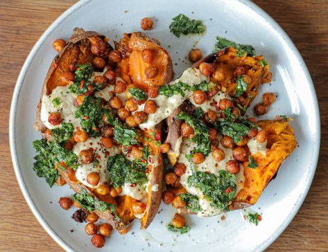 Hummus Stuffed Sweet Potatoes | BOSH! Hummus Loaded, Low Fat Vegan Recipes, Cauliflower Alfredo, Get Stuffed, Tasty Vegan Recipes, Stuffed Sweet Potatoes, Curry Stew, Healthy Budget, Loaded Sweet Potato