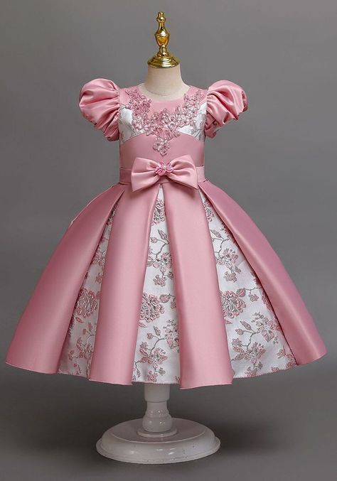 Boubou Styles For Women, Pink Princess Dress, Classy Short Dresses, Fancy Short Dresses, Kids Dress Collection, Princess Dress Kids, African Dresses For Kids