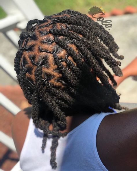 L O C S P E C I A L I S T on Instagram: “Who doesn’t 💕 rope twist!? • •  #hairfertilizer kidlocstyles #locs #longlocs #atllocs #atlantaretwist #locsbycole #locs #dreads #cleanparts…” Short Rope Twist, Black Men Locs Style, Rope Twist Locs, Black Men Locs, Rope Twist Locs Styles, Men Locs, Twist Locs, Hair Fertilizer, Locs Styles