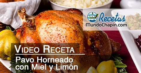 Receta (video) – Pavo Horneado con Miel y Limón Seafood Paella, Whole Roasted Chicken, Whole Chicken, Filipino Recipes, Turkey Recipes, Tandoori Chicken, Fried Chicken, Peru, Comfort Food