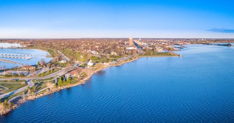 Escanaba Michigan, Banks Building, Small City, Upper Peninsula, South Shore, Round Trip, Lake Michigan, Wine Country, Small Town