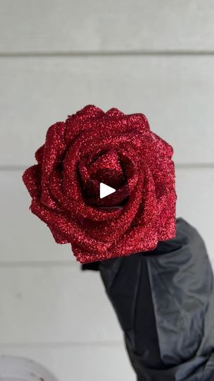 29K views · 1.8K reactions | Dior glitter roses 

. 
.
.
. . . . . . #moneybouquet #floral #roses #ramos  #ramobuchon #flowerarrangement #flowers #floraldesign #florist #flowerstagram #explore #explorepage #ramoderosas #smallbusiness #tutorials #WichitaKS #coquette #diy #trending #crafts #giftideas | Floral Arrangments & Money Bouquet | Kronicle · Chill Noons Valentine Flowers, Trending Crafts, Miami Hotels, Money Bouquet, Diy Glitter, Gorilla Glue, Glitter Flowers, Glitter Roses, Wichita Ks