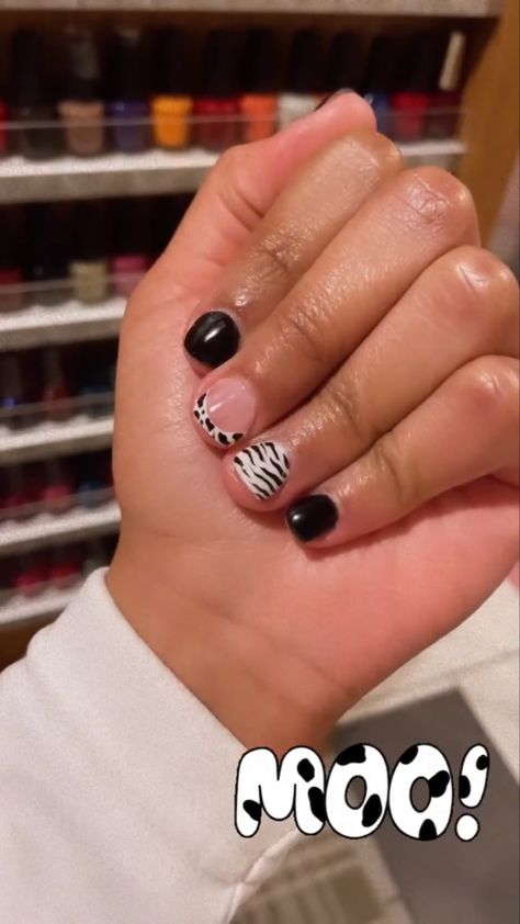 Overlay Short Nails Designs, Acrylic Overlay On Natural Nails Short, Bare Nails With Design, Nail Ideas Real Nails, Gel Nails Ideas Natural Nail, Black Overlay Nails, Acrylic Nails Overlay, Real Nail Designs Short, Short Overlay Nail Designs