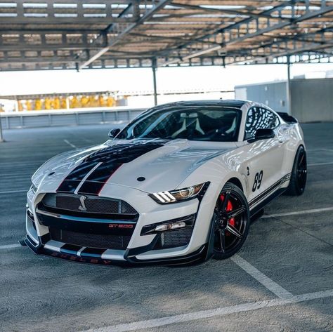 Cars Decorations, Ford Mustang Shelby Cobra, Mustang Gt500, Aesthetic Cool, Ford Mustang Car, Car Organization, Ford Roadster, Ford Mustang Shelby Gt500, Ferrari California