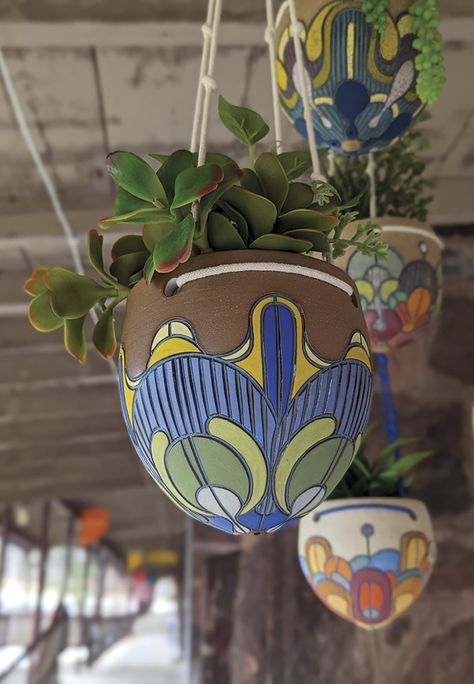 How to Make a Hanging Clay Planter Pottery Making Illustrated, Clay Planter, Native Pottery, Handmade Ceramic Planters, Ceramic Supplies, Ceramic Planter Pots, Clay Planters, Garden Pottery, Sculptural Object