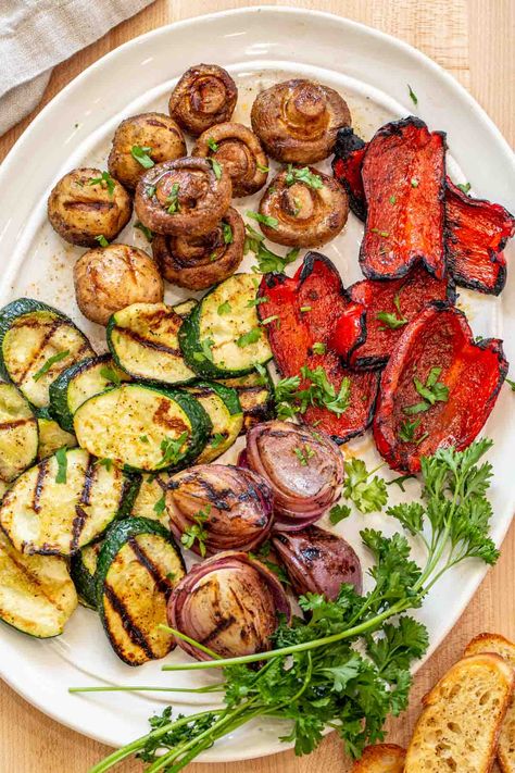 Best Grilled Vegetable with Marinade Grilled Chicken Vegetables, Best Veggies On The Grill, Vegetables For Barbecue, Grilled Steak And Veggies, Grill Vegetables In Oven, Charcoal Grilled Vegetables, Grilled Fish And Veggies, Marinade For Vegetables On The Grill, Roasted Veggie Marinade