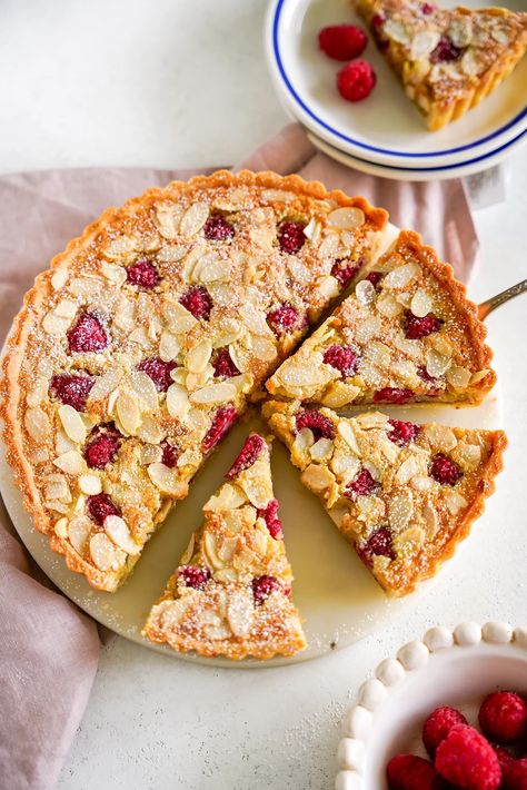 Raspberry Frangipane Tart Chocolate Pear Cake, Walnut Dessert, Healthy Protein Desserts, Almond Frangipane, Frangipane Tart, Sweet Pastry, Afternoon Tea Recipes, Pear Cake, Flourless Cake