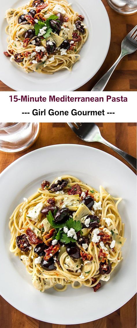 A 15-minute pasta with kalamata olives, sun dried tomatoes, artichoke hearts, and feta cheese | girlgonegourmet.com Pasta Salad Feta, Pasta With Kalamata Olives, Salad Feta Cheese, Recipe Printables, Salad Feta, Mediterranean Pasta, Olive Recipes, Artichoke Hearts, Sun Dried Tomatoes