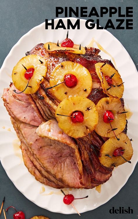 This Brown Sugar Pineapple Ham is the perfect centerpiece for your Easter celebration. Pineapple Ham Glaze, Savory Pineapple Recipes, Untraditional Thanksgiving, Baked Ham Glaze, Thanksgiving Ham Recipes, Brown Sugar Pineapple Ham, Pineapple Glaze For Ham, Brown Sugar Pineapple, Christmas Ham Recipes