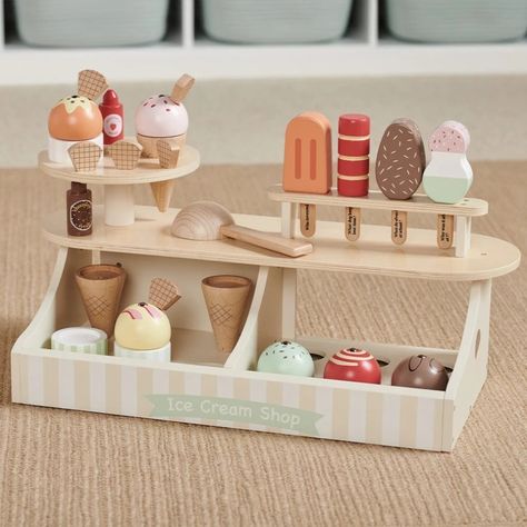 Ice Cream Shop Toy, Wooden Ice Cream, Wooden Toys For Toddlers, Kitchen Toys, Toys Storage, Ice Cream Cones, Play Shop, Wooden Accessories, Kids Ideas