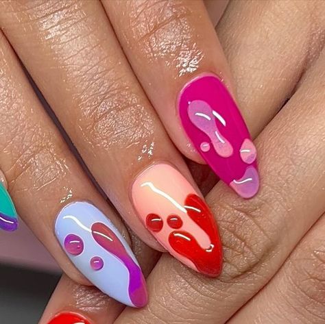 𝓐𝓲𝓶𝔃 • 𝑳𝒐𝒏𝒅𝒐𝒏 𝑵𝒂𝒊𝒍 𝑻𝒆𝒄𝒉 on Instagram: "🔮 gooey lava lamp nails ~ swipe 2 end for inspo 🪄  ˚ʚ♡�ɞ˚ gelx medium with level 3 art ˚ʚ♡ɞ˚  • @apresnailofficial • @gelcolondon  • @hoholee_house from @west.nail.uk   🏷 #nails #londonnails #gelxnails #nailart #gelx #nailinspo #lavalampnails #3dnail #3dnailart #showscratchnails #welovegelcolondon" Level 3 Nail Art, Drip Nail Art Designs, Hood Nails Designs, Lava Lamp Nails Short, Awesome Nail Art, Nail Designs 3 Colors, Honey Drip Nails, Lava Lamp Nail Designs, Nail Art Designs Colorful