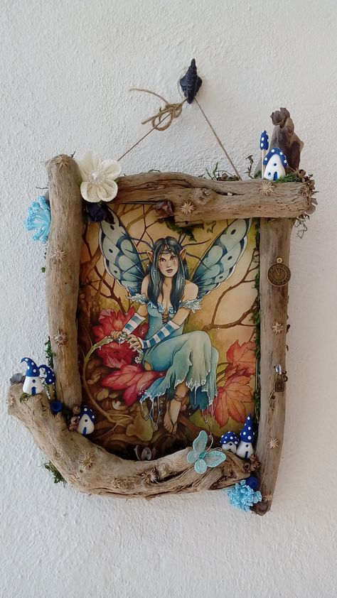 driftwood frame with fairy houses, wall hanging picture Driftwood Frame Diy, Fairy Frame, Trend Quotes, Driftwood Frame, Fairy Nursery, Stick Frame, Driftwood Art Diy, Seashell Wall Art, Fairy House Diy