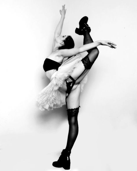 Punk Ballerina, Ballet Photography, Pointe Shoes, Work Experience, Ballerinas, Combat Boots, Ballet Skirt, Stockings, Ballet