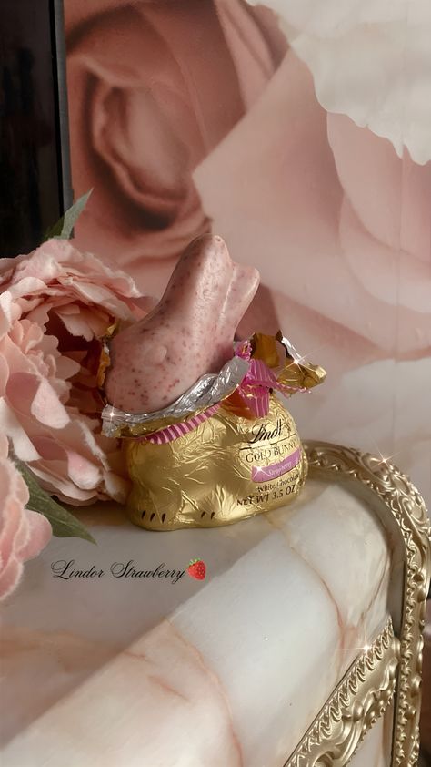 Food Cottagecore, Easter Aesthetic, Luxury Easter, Elegant Food, Easter Sweets, Pastel Easter, Easter Inspiration, Cozy Aesthetic, Princess Girl