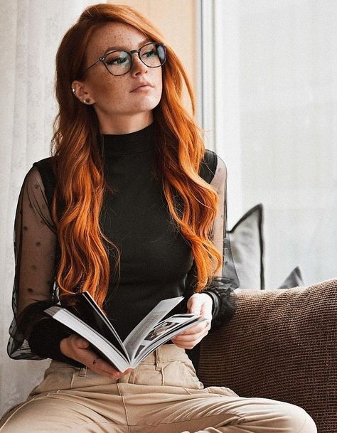 Natural Redheads, Classy Redhead, Beautiful Red Head Woman, Redhead Glasses, Red Head Outfits, Red Head With Glasses, Redhead With Glasses, Red Hair Glasses, Red Hair And Freckles