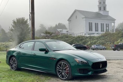 Maserati Quattroporte Trofeo, Maserati Quattroporte Gts, Auto Retro, Maserati Quattroporte, British Racing Green, Maserati Ghibli, Racing Green, Maserati, Sports Cars