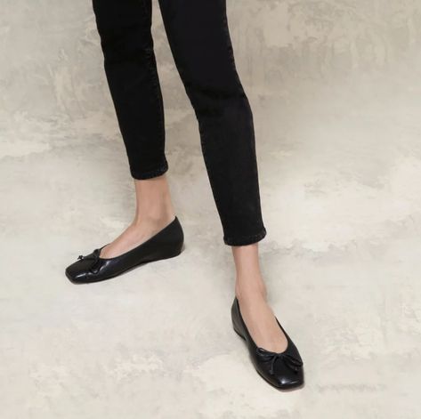 15 of the Best and Most Comfortable Flats For Women | 2022 | POPSUGAR Fashion Most Comfortable Ballet Flats, Flats For Work, Comfortable Ballet Flats, Square Toe Shoes, Comfy Flats, Fashion Shoes Flats, Popsugar Fashion, Walk This Way, Black Ballet Flats