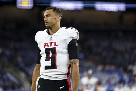 Desmond Ridder Will Be The QB Going Forward For The Falcons | Daily Sports Check more at https://www.dailysports.press/football/desmond-ridder-will-be-the-qb-going-forward-for-the-falcons-daily-sports/ Desmond Ridder, Football, Sports, American Football