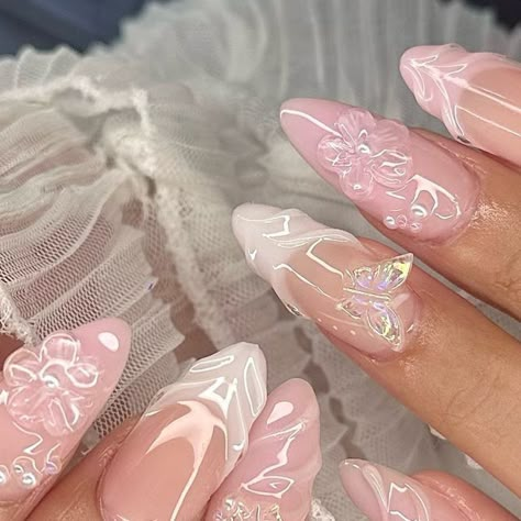 Gel X Nail Designs Flowers, Idol Nails Kpop, Cute French Tip Ideas, Gel Extension Nails, Nail Extension Designs, Xiaohongshu Nails, Gel X Nail Designs, French Tip Nail Ideas, Tip Nail Ideas