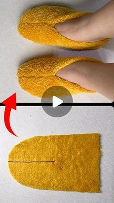 Easy Sew Slippers, Fleece Slippers Diy Free Pattern, Sew Socks, House Slippers Pattern, How To Make Slippers, Slippers Diy, Sewing Slippers, Sewn Gifts, Boots Diy