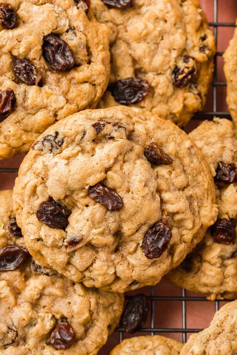 Gluten And Dairy Free Oatmeal Raisin Cookies, Oatmeal Raisin Cookies Gluten Free, Spicy Oatmeal, Gluten Free Oatmeal Raisin Cookies, Oatmeal Raisin Cookies Recipe, Raisin Cookies Recipe, Gluten Free Oatmeal Cookies, Cookie Recipes Oatmeal Raisin, Healthy Oatmeal Cookies