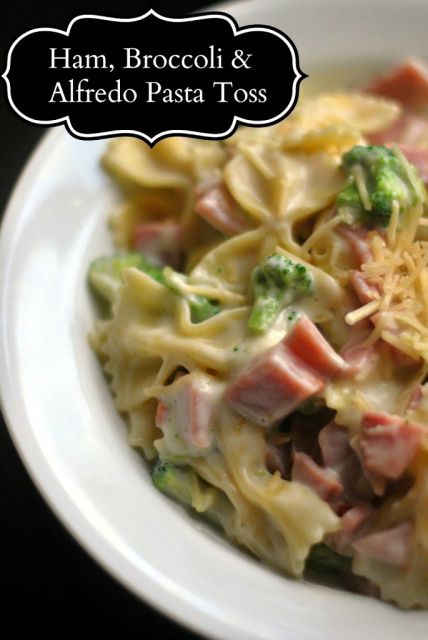 Ham-2C-2BBroccoli-2C-2BAlfredo-2C-2BPasta-2BToss-2Bpinterest Broccoli Alfredo Pasta, Ham Broccoli, Alfredo Pasta Bake, Ham Pasta, Pasta With Alfredo Sauce, Pasta Recipes Alfredo, Ham Casserole, Broccoli Alfredo, Leftover Ham Recipes