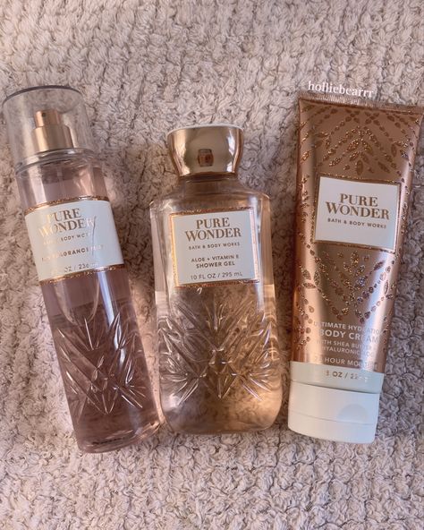 Pure Wonder, Bath And Body Perfume, Bath N Body Works, Bath And Body Work, Bath And Body Works Perfume, Body Smells, Shower Skin Care, Perfume Scents, Perfume Lover