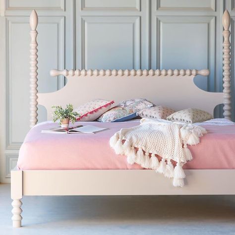 The Beautiful Bed Company (@beautifulbedcompany) • Instagram photos and videos New York Loft Apartment, Daybed Headboard, Steel Bed Frame, Spindle Bed, New York Loft, Beautiful Bed, Steel Bed, Big Girl Rooms, Wood Beds